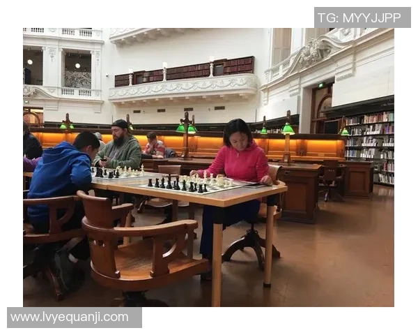 中国男篮蓝队与墨尔本联队精彩对决全场录像回放分析与亮点解读